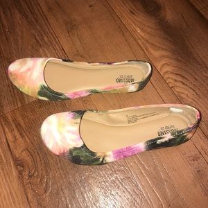 Mossimo floral flats size 6.5